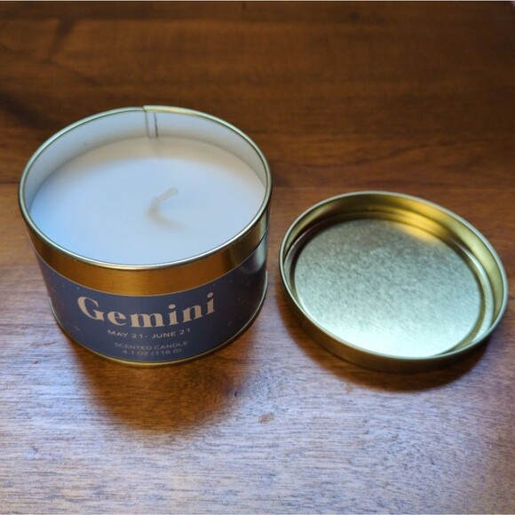 NWT Gemini Jasmine and Bamboo Scented Zodiac Candle - Picture 2 of 6